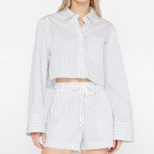FRAME “Cropped Wide Sleeve Shirt”